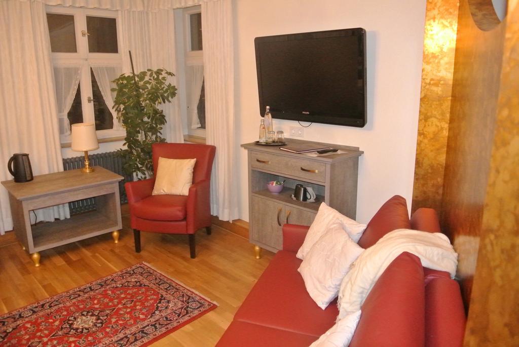 Hotel-Restaurant Goldenes Lamm Dinkelsbühl Habitación foto