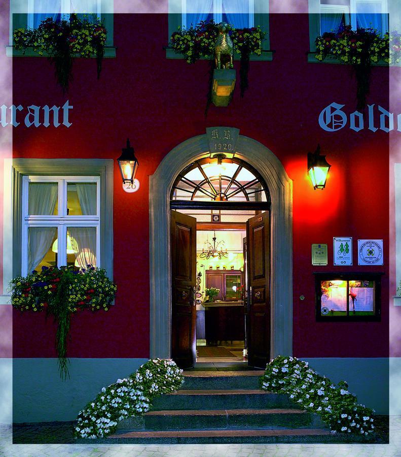 Hotel-Restaurant Goldenes Lamm Dinkelsbühl Exterior foto